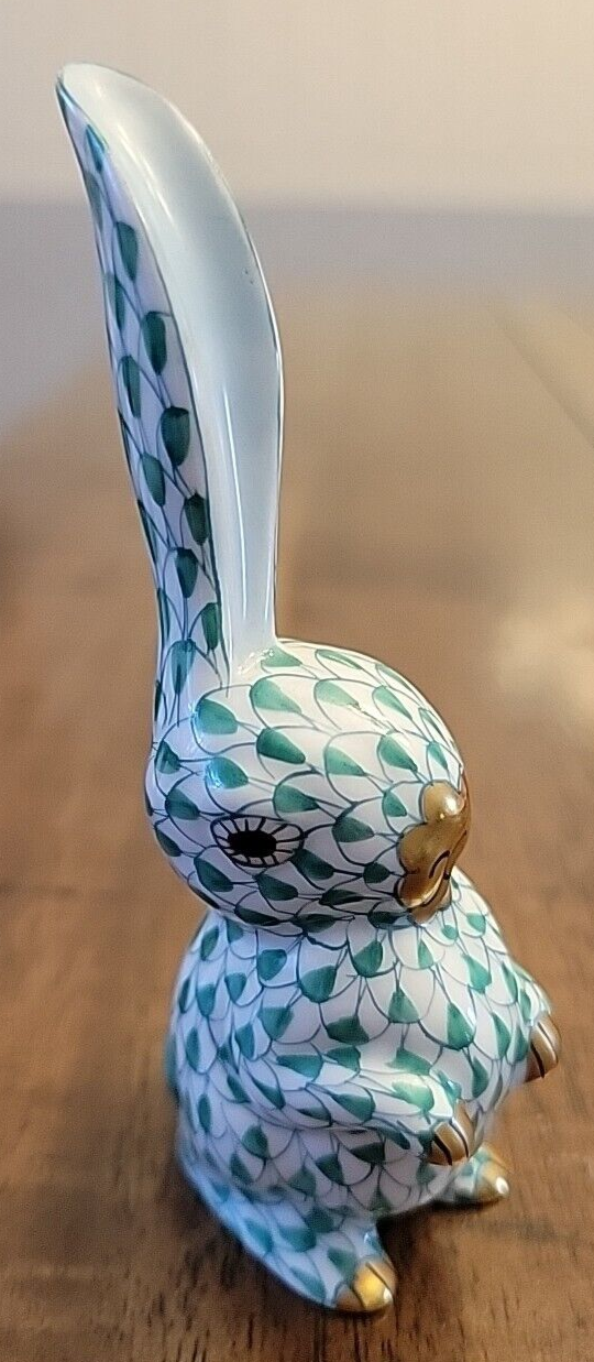 Vintage Herend Single Rabbit On Hind Legs Lopsided Ear Green Fishnet