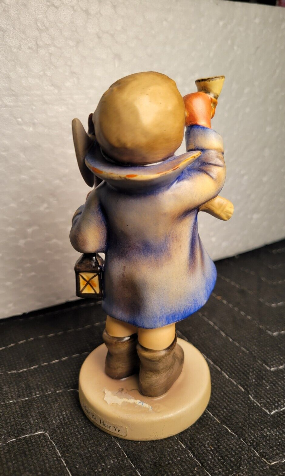 Vintage Hummel Goebel Figurine Hear Ye Hear Ye, 15/0 34 West Germany 5 Inches