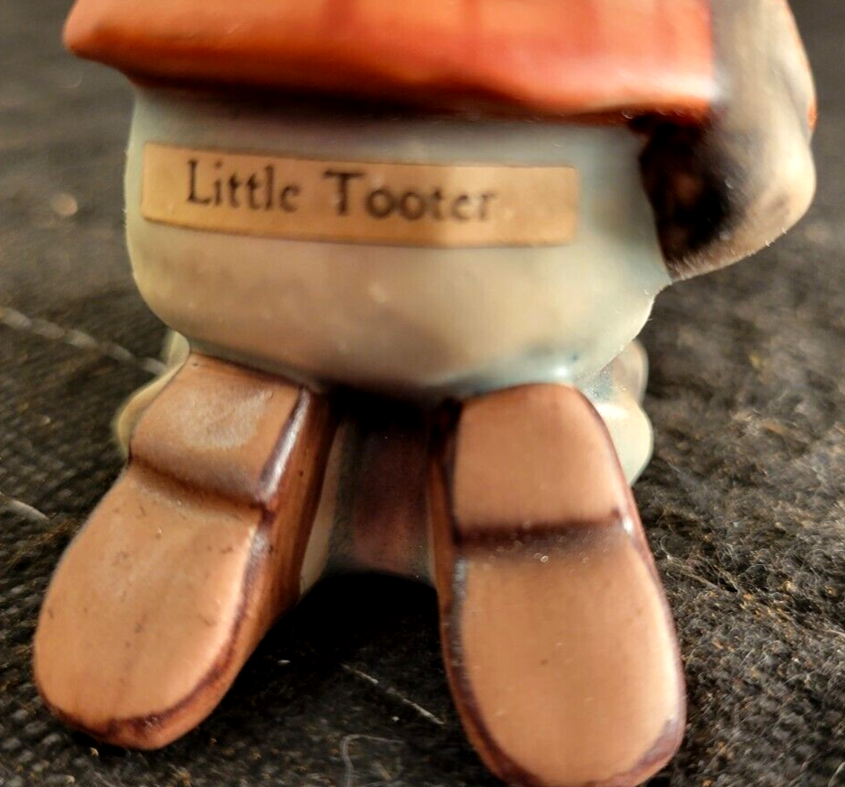 Vintage Hummel Goebel Figurine Little Tooter W Germany TMK4