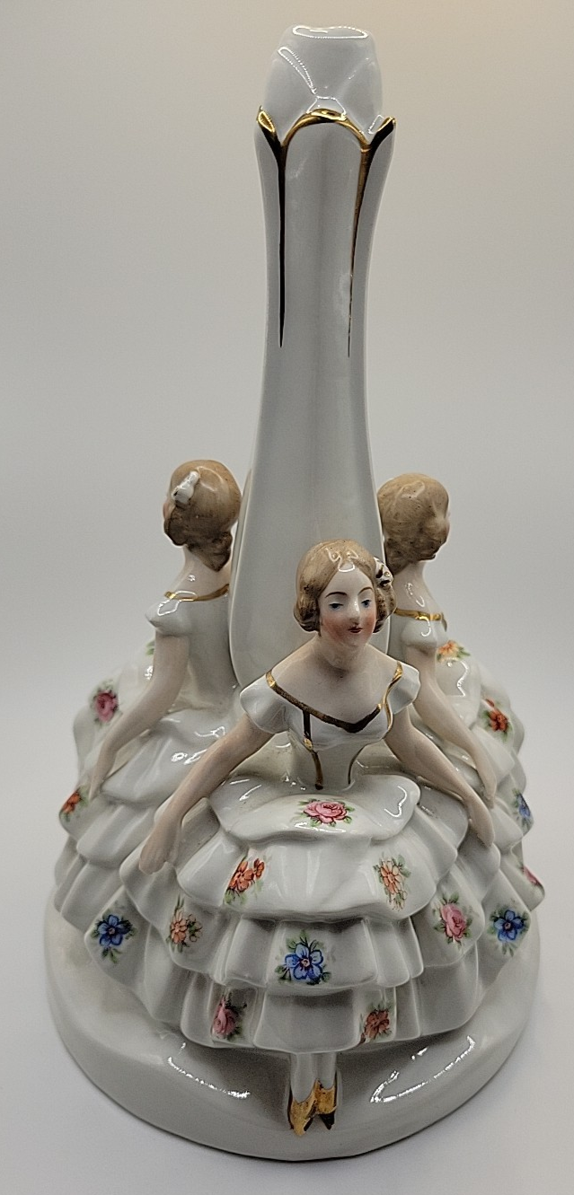 VINTAGE SITTING LADIES BOUDOIR LAMP BASE ONLY NOS PAUL'S GIFTS