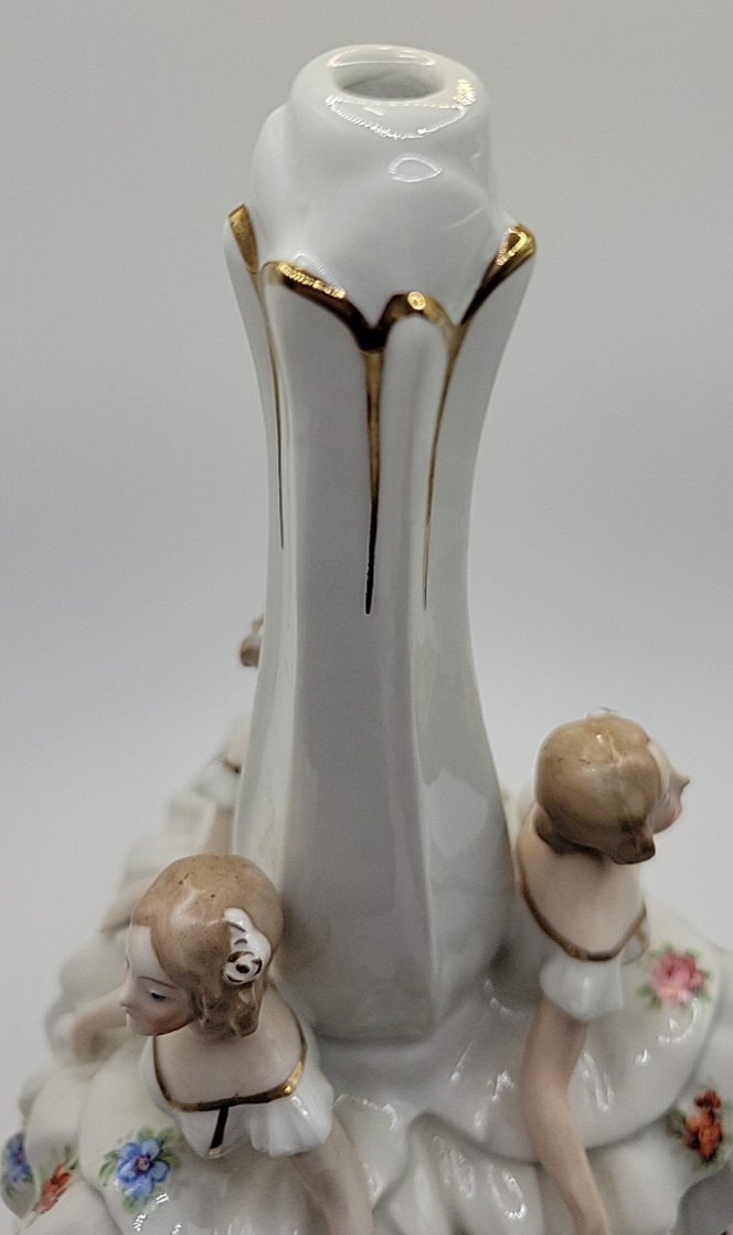 VINTAGE SITTING LADIES BOUDOIR LAMP BASE ONLY NOS PAUL'S GIFTS