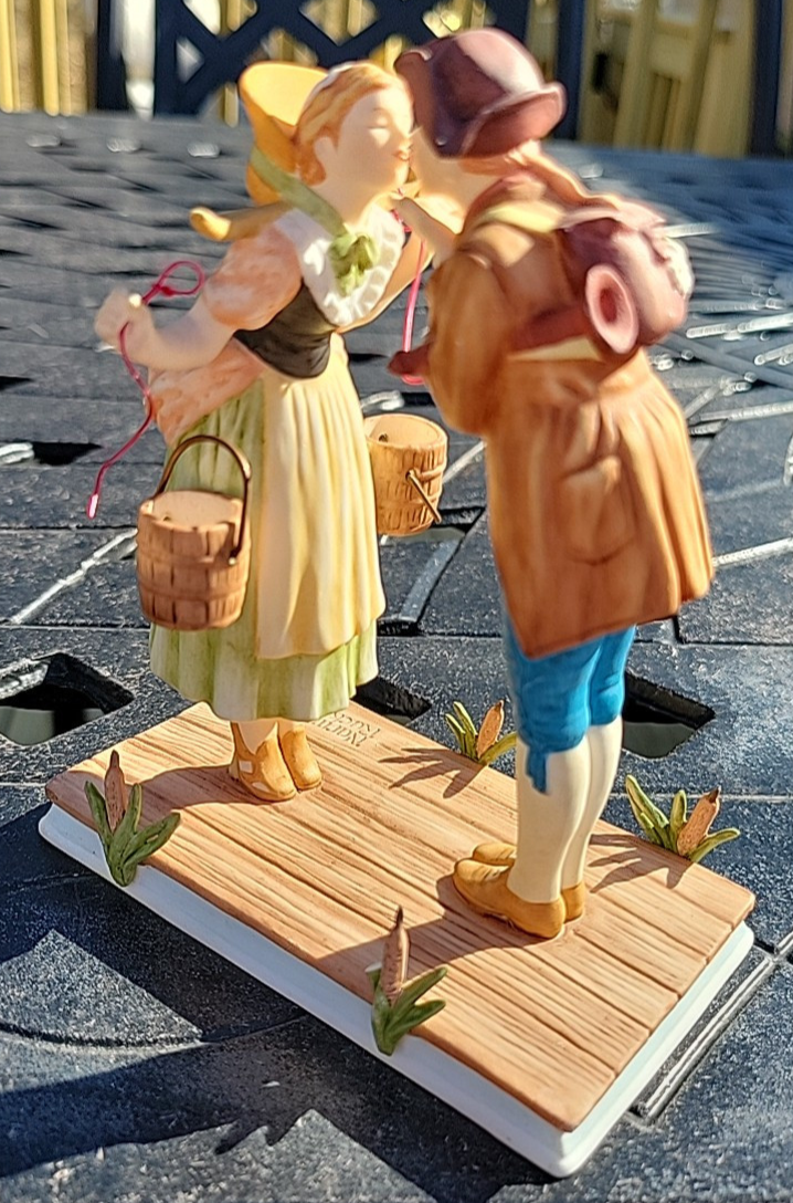 Vintage Norman Rockwell's THE MILKMAID Figurine Gorham LE 1483/15000