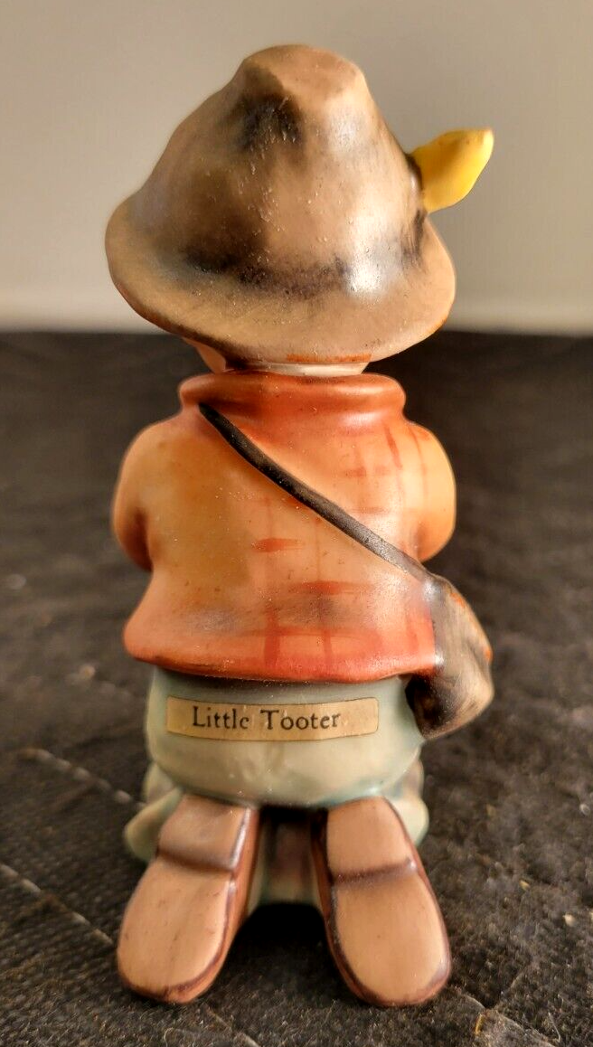 Vintage Hummel Goebel Figurine Little Tooter W Germany TMK4