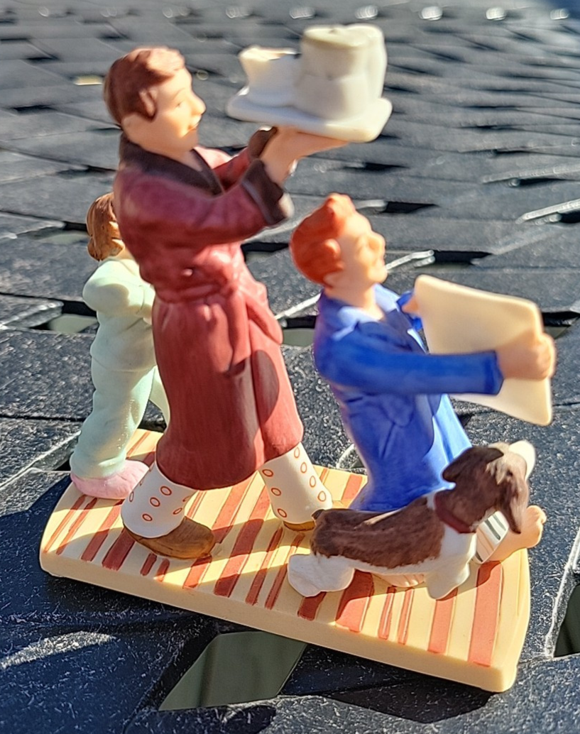 Vintage Norman Rockwell's HAPPY BERTHDAY DEAR MOTHER Figurine NRM Collectn 1987