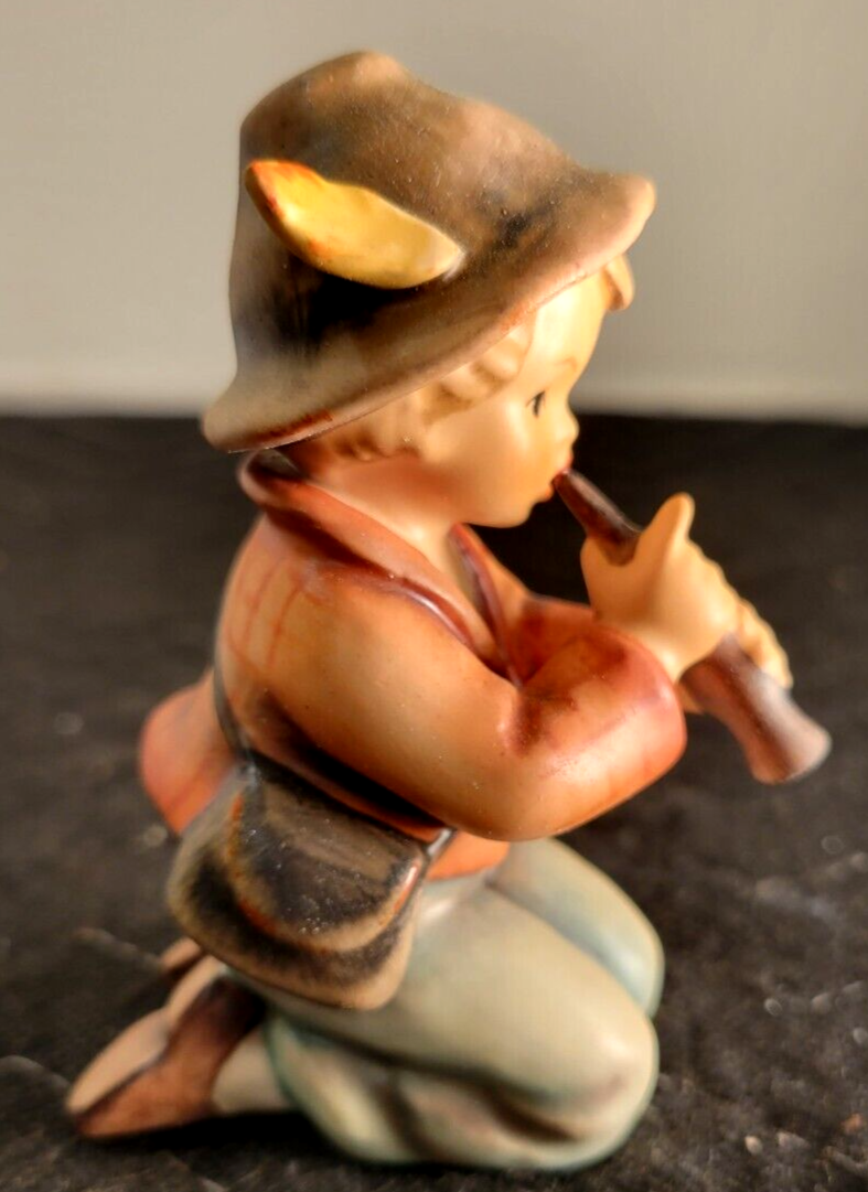 Vintage Hummel Goebel Figurine Little Tooter W Germany TMK4