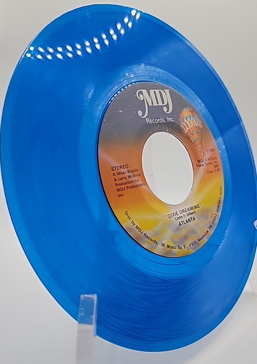 Atlanta DIXIE DREAMING - MEDLEY OF THE STARS MDJ Records Blue 45 1982