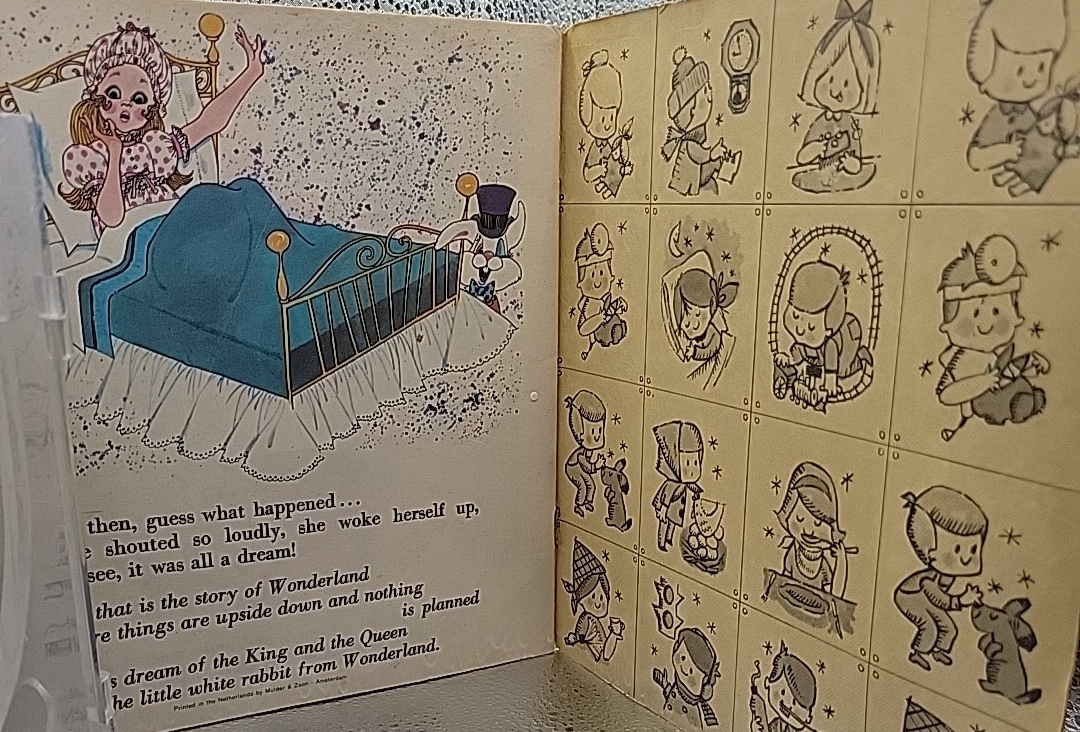 Book & Record 'Alice In Wonderland' 1970's by Peter Pan Recs 45 RPM w Book