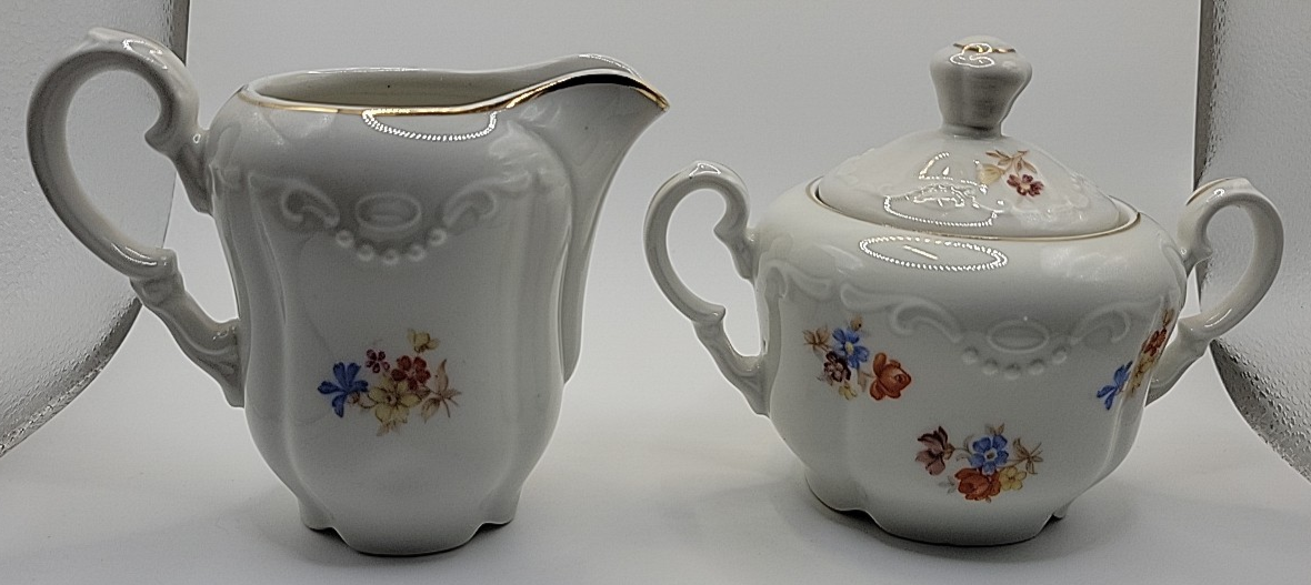VINTAGE PAUL'S GIFTS NOS CREAMER PITCHER & LIDDED SUGAR GERMANY FLORAL PRINT