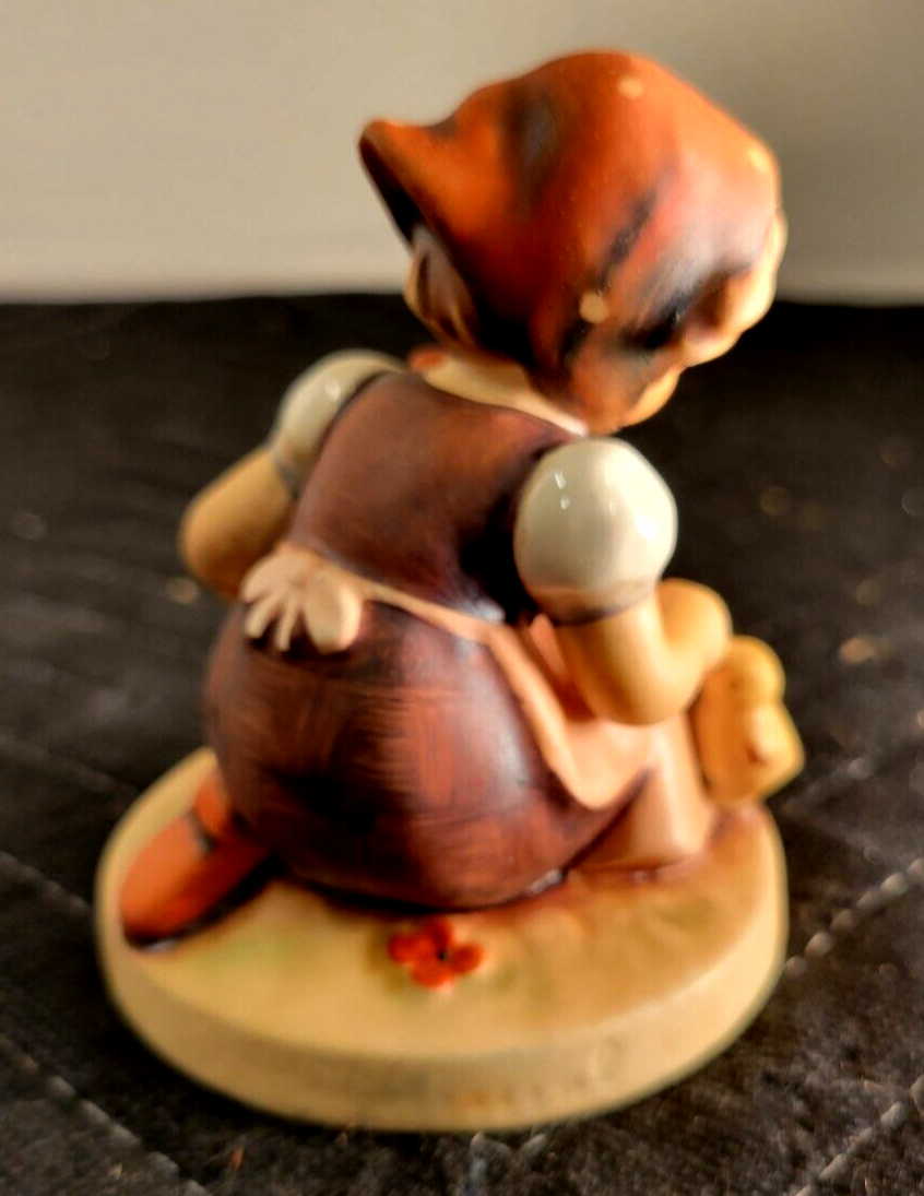 Vintage Hummel Goebel Figurine Chick Girl 57/0 W Germany TMK3