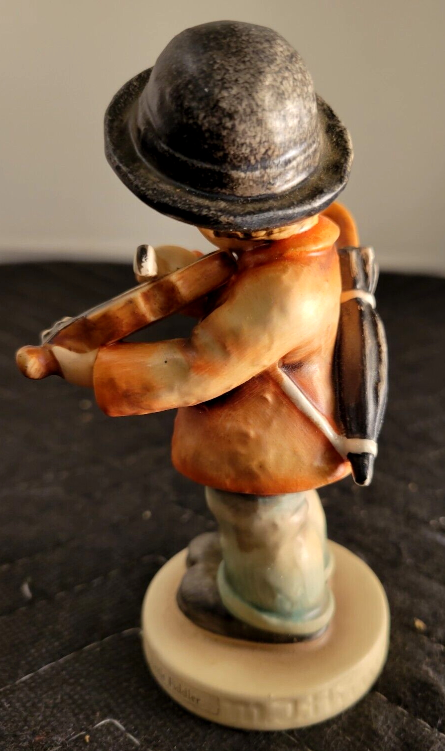 Vintage Hummel Goebel Figurine Little Fiddler #4 W Germany TMK3