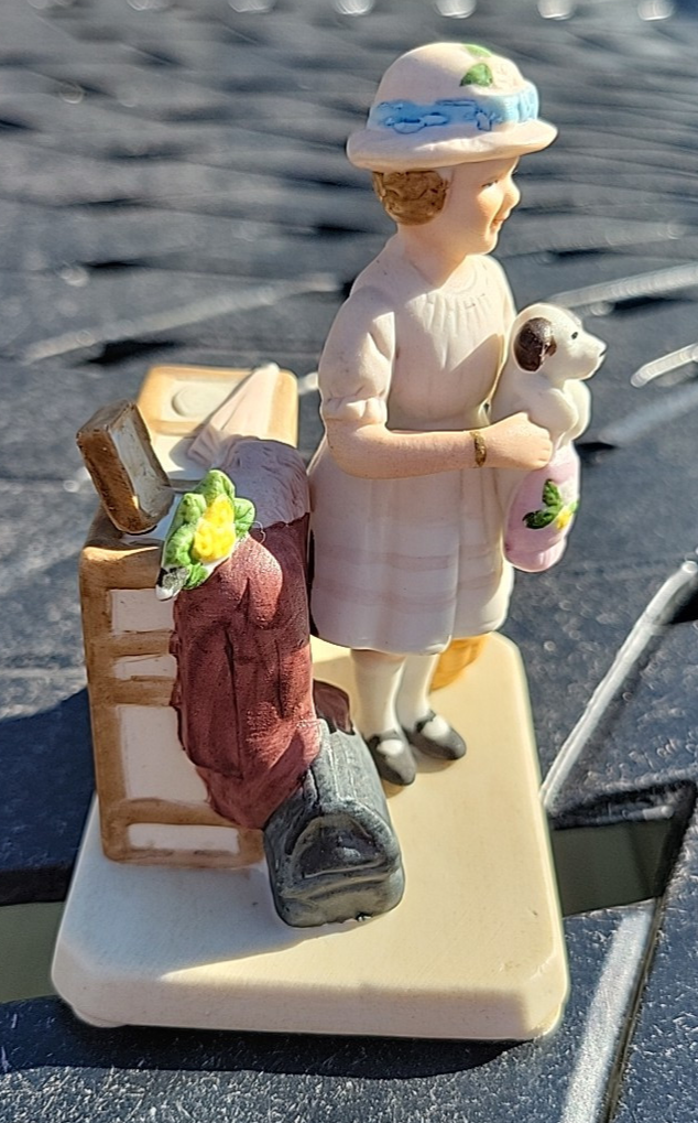 Vintage Norman Rockwell's VACATION'S OVER Figurine NRM Collections 1986