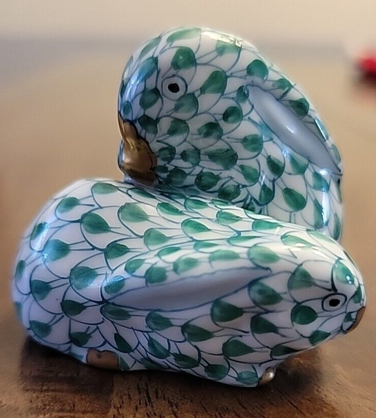 Vintage Herend Pair of Rabbits Curled Up Green Fishnet
