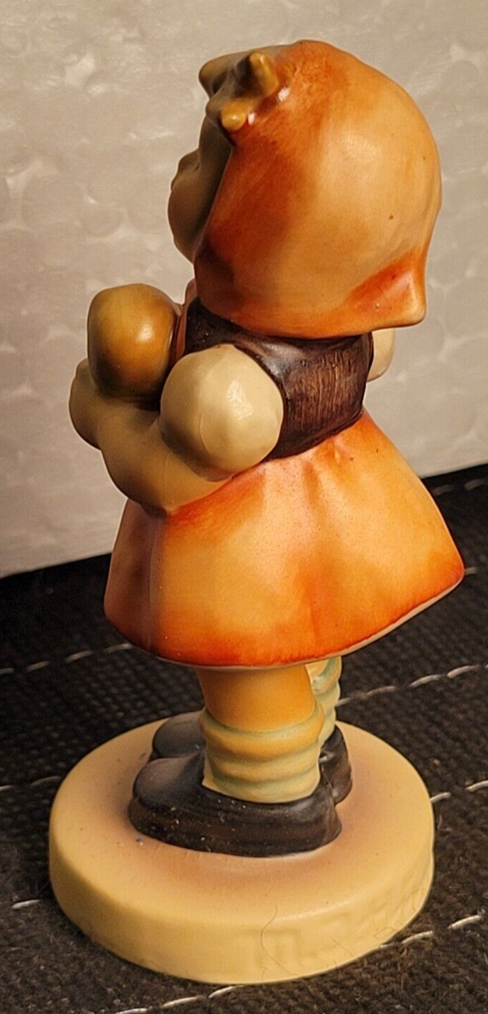Vintage Hummel Goebel Girl With Doll #239, Figurine TMK3 3.5 Inches