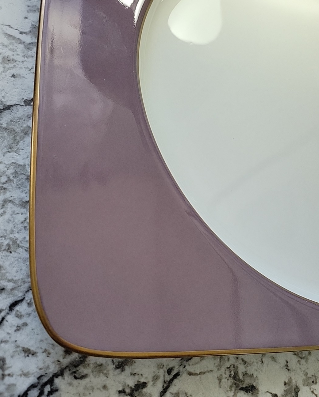 DANIEL HECHTER A3125 COMPLEMENTS MAUVE BONE CHINA PLATE MCM