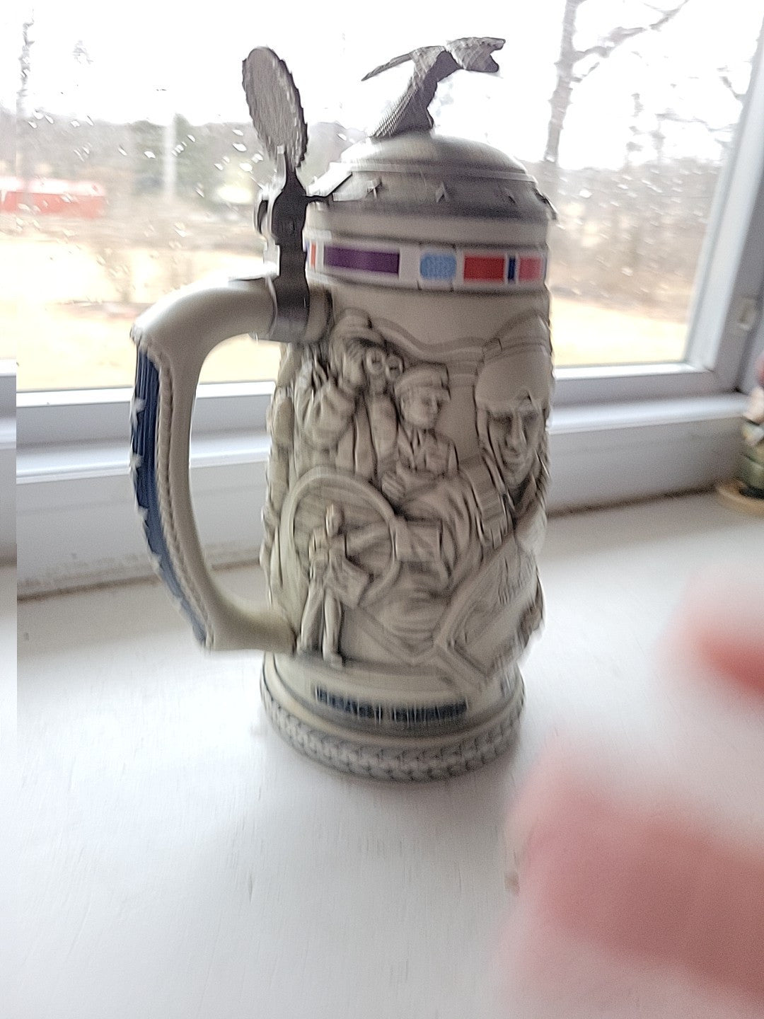 Avon Beer Stein Tribute To The American Armed Forces 1990 Ceramarte
