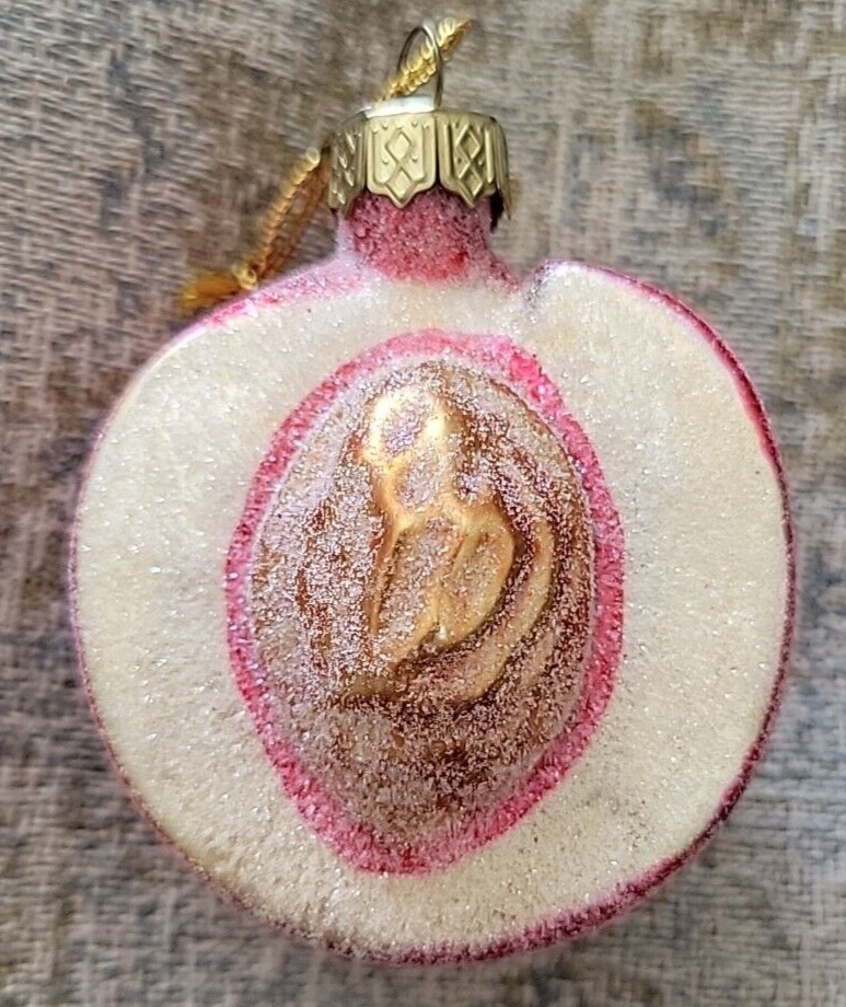 2001 Thomas Pacconi Classics, Tree Ornament Frosted Sliced Peach
