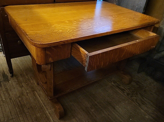 Vintage Quartersawn Oak Writing Library Desk As-Is with Drawer