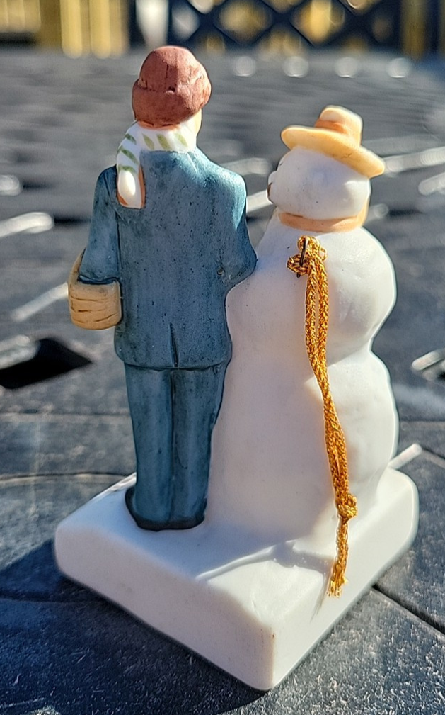 Vintage Norman Rockwell GRANDPA WITH SNOWMAN Figurine Dave Grossman 1993