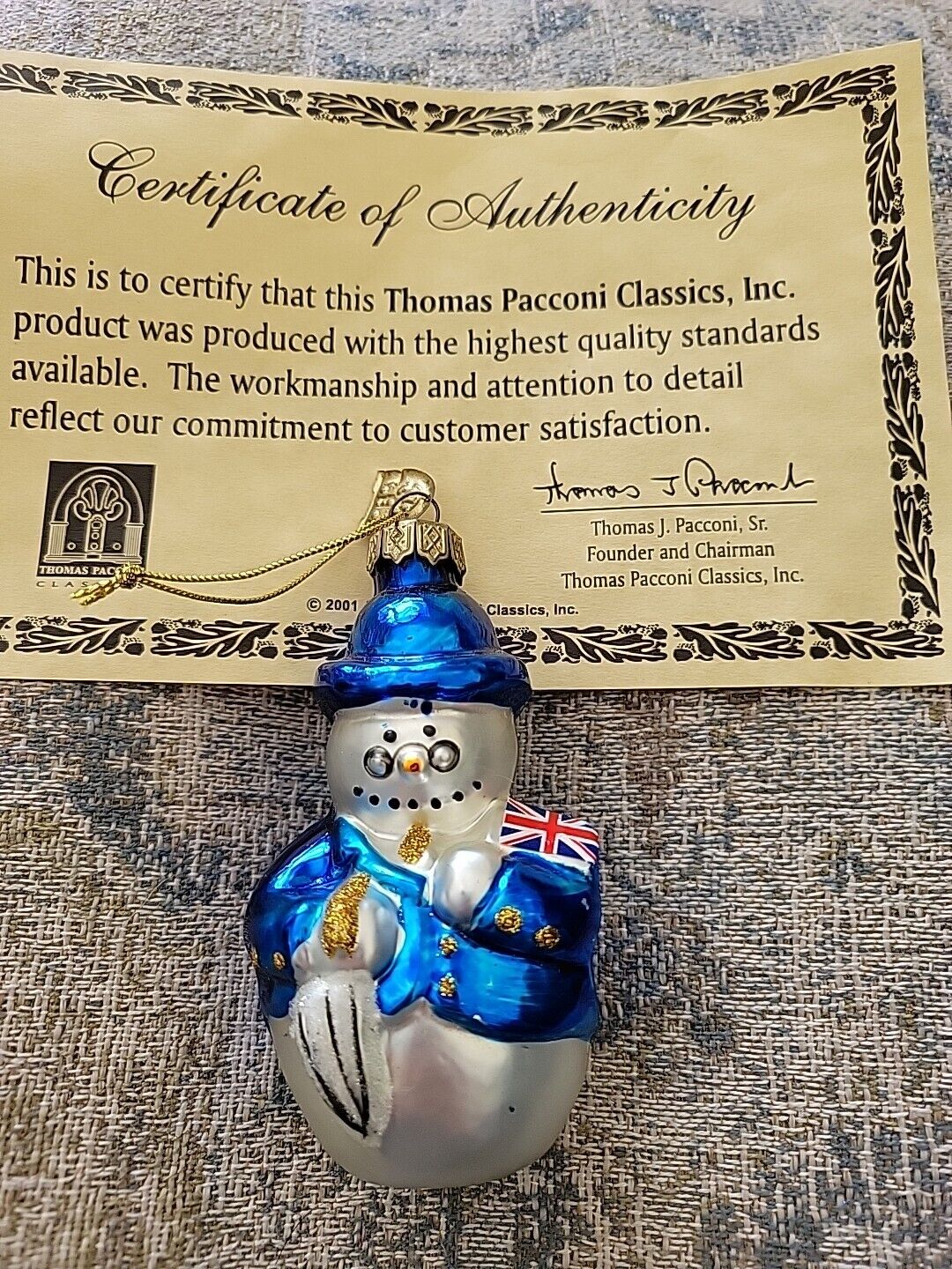 2001 Thomas Pacconi Classics, Tree Ornament Christmas Union Jack Snowman