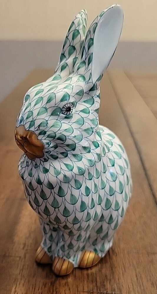 Vintage Herend Single Sitting Rabbit Green Fishnet