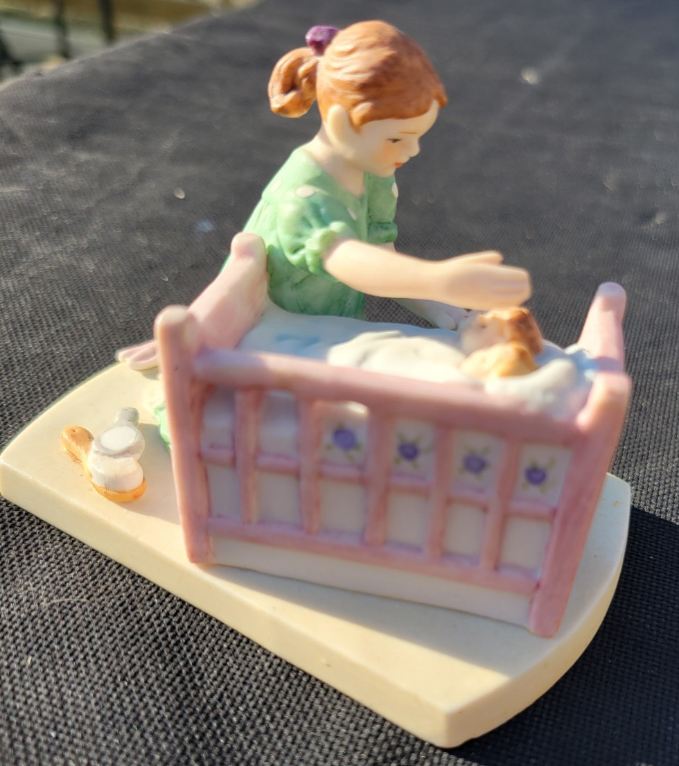 Vintage Norman Rockwell LITTLE MOTHER Figurine 1983