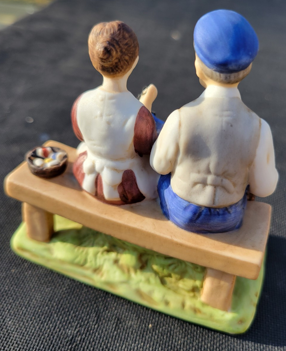 Vintage Norman Rockwell THE LIGHTHOUSE KEEPER'S DAUGHTER Figurine 1986
