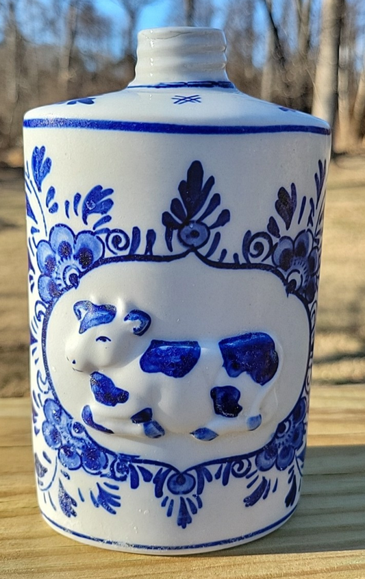 Vintage Delft Blue White  Porcelain Soap / Lotion Dispenser High Relief Cow