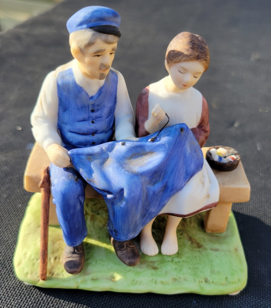 Vintage Norman Rockwell THE LIGHTHOUSE KEEPER'S DAUGHTER Figurine 1986