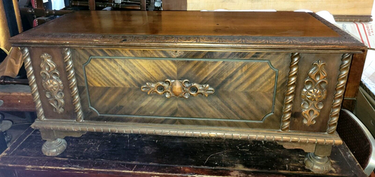 1911 Lane Hope Chest Old World Styled Carvings Lock Disabled